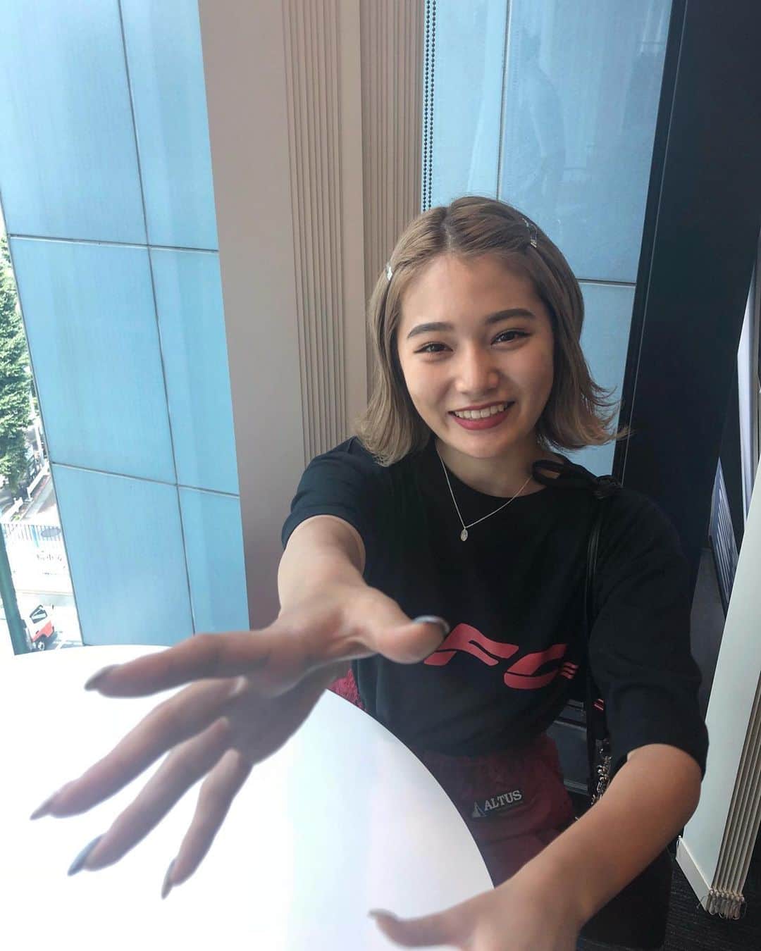 浪花ほのかのインスタグラム：「、 、 、 やぱきょうはこっち🤭( 笑 )」