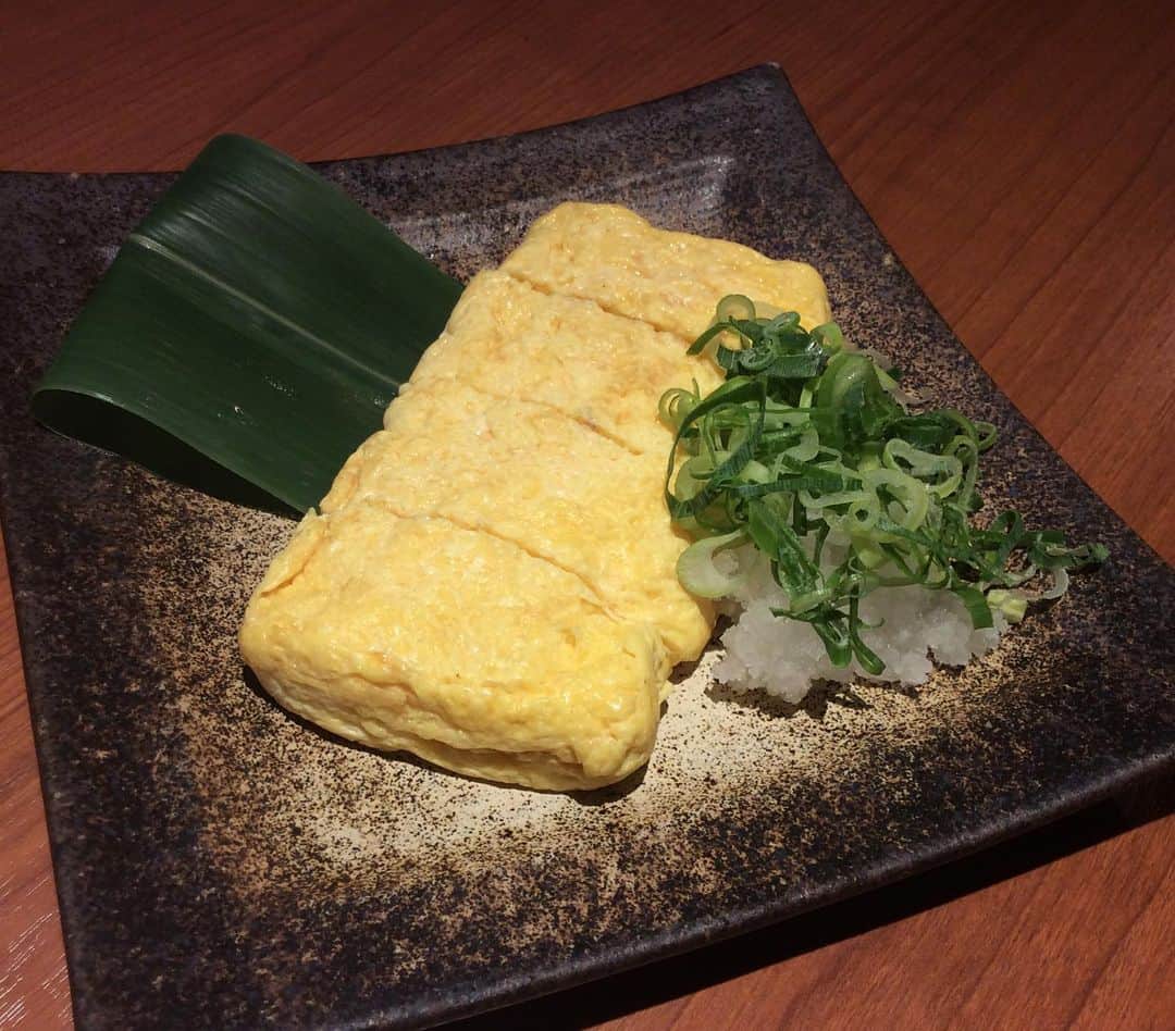 のインスタグラム：「毎度おおきに🍻  知床漁場枚方店です！ 沢山のご来店お待ちしております🤗 #だし巻き卵 #枚方グルメ #乾杯 #居酒屋 #🍻#🐠 #夏」