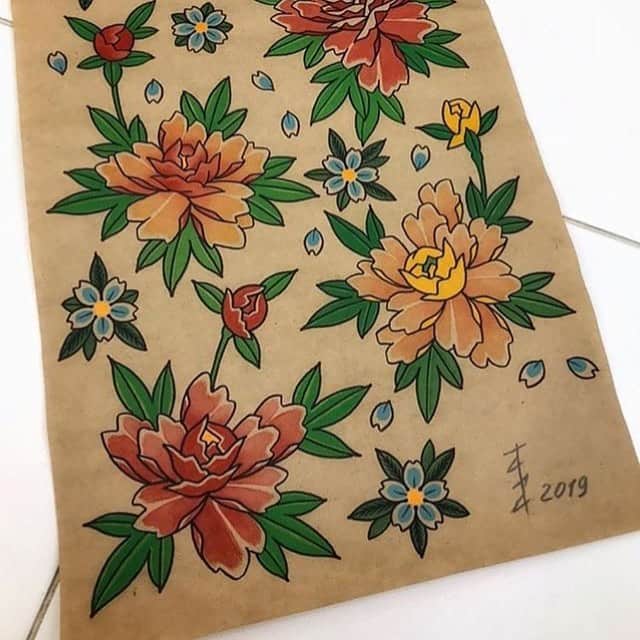 アムステルダム・タトゥー・ミュージアムのインスタグラム：「Top rusian tattooing for a few more days.cal the shop or walk」