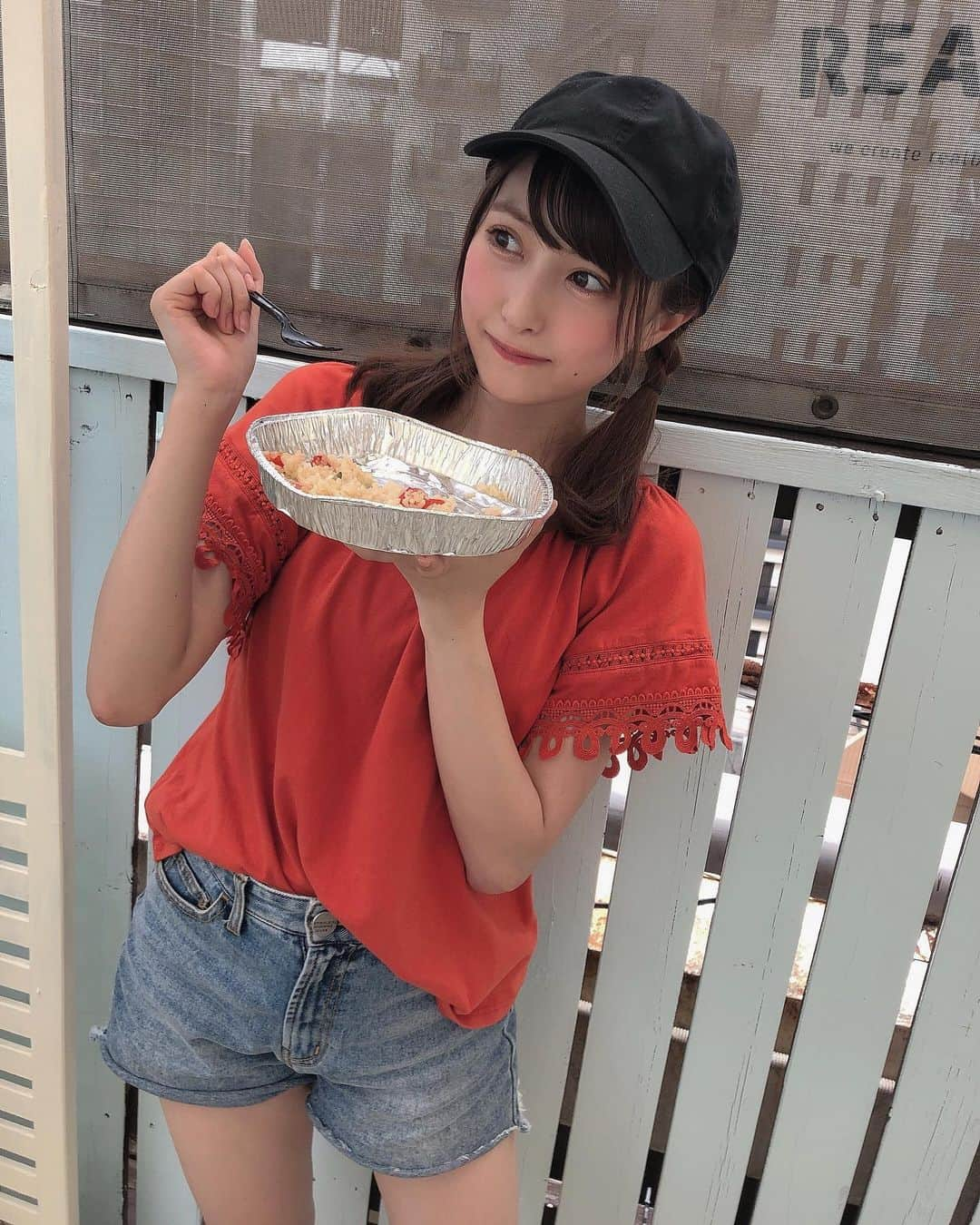 華山志歩さんのインスタグラム写真 - (華山志歩Instagram)「はちロケでBBQ🍖」8月21日 21時45分 - shiho_hanayama_official