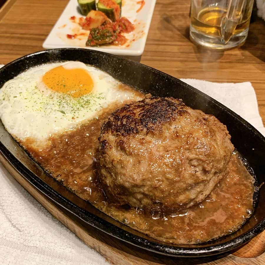 吉川ちかさんのインスタグラム写真 - (吉川ちかInstagram)「今日は焼き肉ジャンボ 篠崎店へ🥺💓 めちゃくちゃ美味しかったし 最高に美味しかった😂💕 . 篠崎店遠かったけど 本当に来てよかった😭💓 幸せすぎる時間だった👏 . #焼き肉#焼き肉ジャンボ#肉#ハンバーグ#肉寿司#美味しかった#最高#yummy#delicious#幸せ」8月21日 22時11分 - yoshikawachika_1116