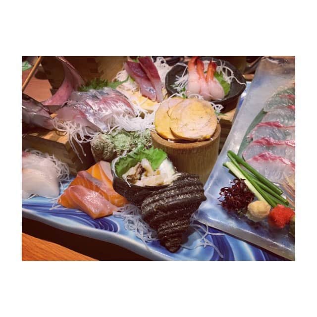 山本涼介さんのインスタグラム写真 - (山本涼介Instagram)「🐟🐟🐟 #大分のお魚 #最高 #ポン酢で食べる刺身が好きです」8月21日 22時25分 - ryosuke_y_515