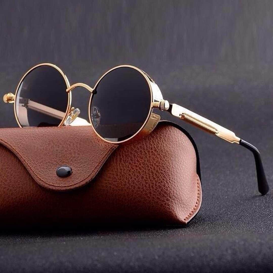 STYLE4GUYSさんのインスタグラム写真 - (STYLE4GUYSInstagram)「@all_on_styles allonstyles.com VINTAGE SUNGLASSES (9 colors) 💰$35.99+ free shipping ______________________________________________ Place order at our website Active link in BIO👆 ______________________________________________ BUY NOW ONLY $35.99 Collection ➡️ Men's sunglasses ✅ Get 10% OFF USE CODE: SS10 ✅  ______________________________________________ You may place your order at our website https://allonstyles.com 👉👉👉 https://allonstyles.com ______________________________________________ 🌍FREE worldwide shipping🌍」8月21日 22時48分 - style4guys