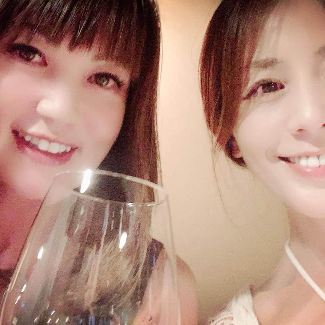 小林美香子さんのインスタグラム写真 - (小林美香子Instagram)「楽しかった沖縄ダイビングも今日で終わり、素敵なコース料理食べてきました！」8月21日 23時05分 - mikakokobayashi0906