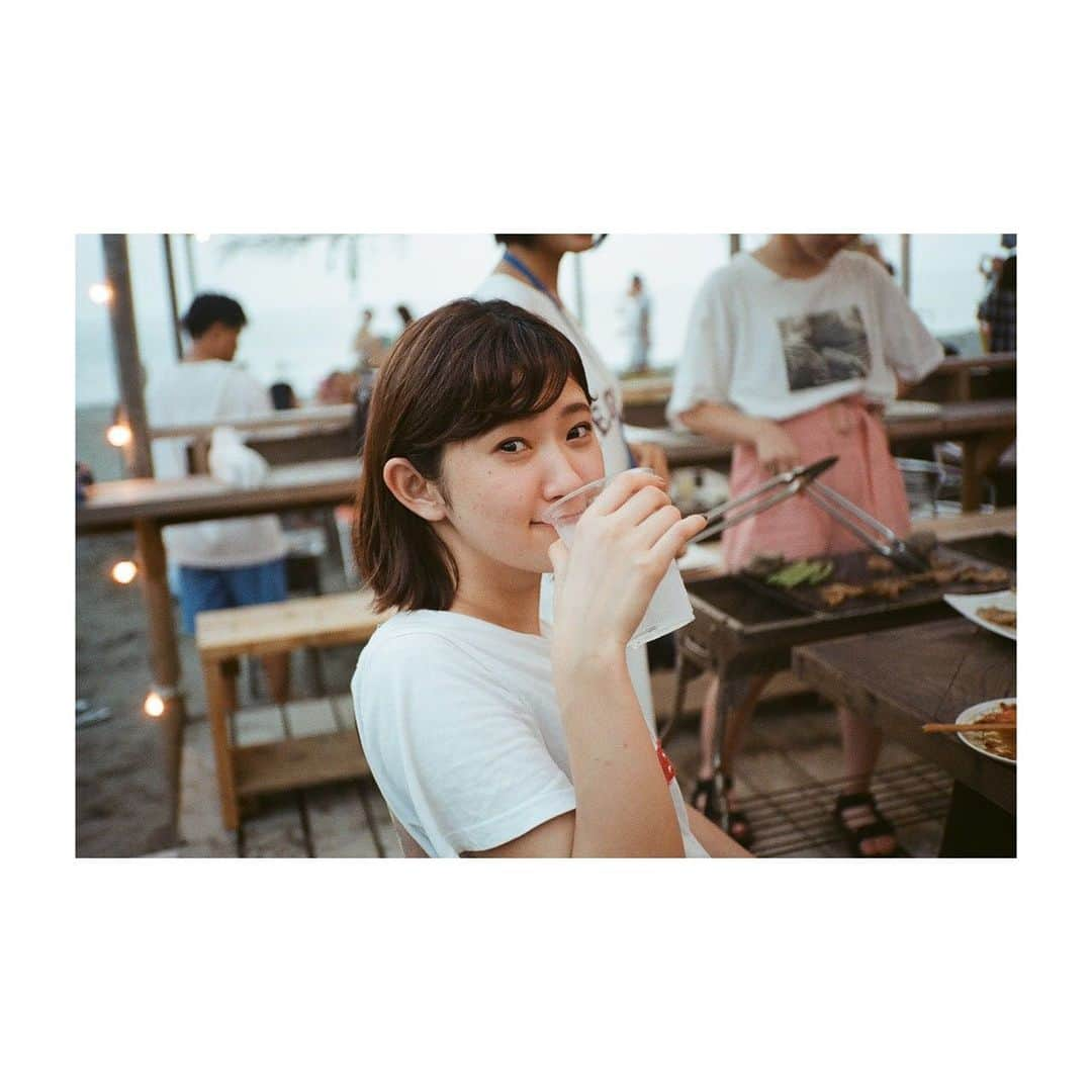 ANGERMEさんのインスタグラム写真 - (ANGERMEInstagram)「こんばんは！笠原桃奈です👍🏼💜 この写真はこの間海に行った時の勝田さんとかわむー✨✨ 素の瞬間がとても素敵な二人。  アンジュルムのみんなといるとフィルムが全然足りません笑笑  今週末は千葉にて単独ライブ、そして遂に中野にてハロコン！！ 楽しんでいきましょう〜 #angerme #アンジュルム #かわむー #川村文乃 #勝田里奈 さん」8月21日 23時16分 - angerme_official