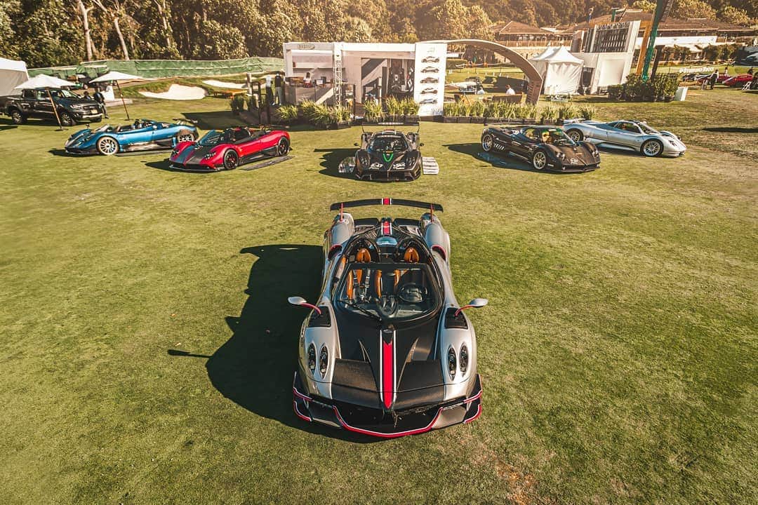 パガーニ・アウトモビリのインスタグラム：「Something truly unrepeatable, the Roadster BC and the Zonda Collection all together at the #montereycarweek  #pagani #zonda #zondac12 #zondas #zondar #zondacinqueroadster #zondahpbarchetta #zonda20 #zonda20anniversary #montereycarweek2019 #thequail #quail2019 @thequailevents 📸 @pagani_ty」