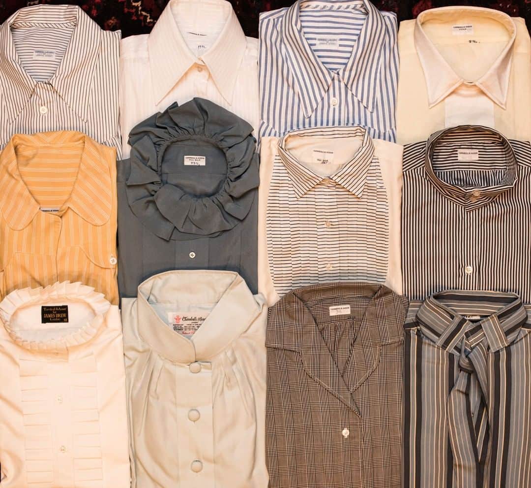 ターンブル&アッサーさんのインスタグラム写真 - (ターンブル&アッサーInstagram)「Having made shirts for over one hundred years, we have had the pleasure of creating some truly incredible one-of-a-kind pieces. Here are a small handful from our bespoke archive. If you could have any of these shirts, which would it be and why? Leave your comments below. #bespoke #archive #turnbullandasser #turnbull_asser #shirtmaker #jermynstreet #menswear #fashion #newyork #craftsmanship #london #royalwarrant #giftsforhim #heritagebrand #britishheritage #bespokeshirt #vintage #vintageshirt」8月22日 1時00分 - turnbull_asser