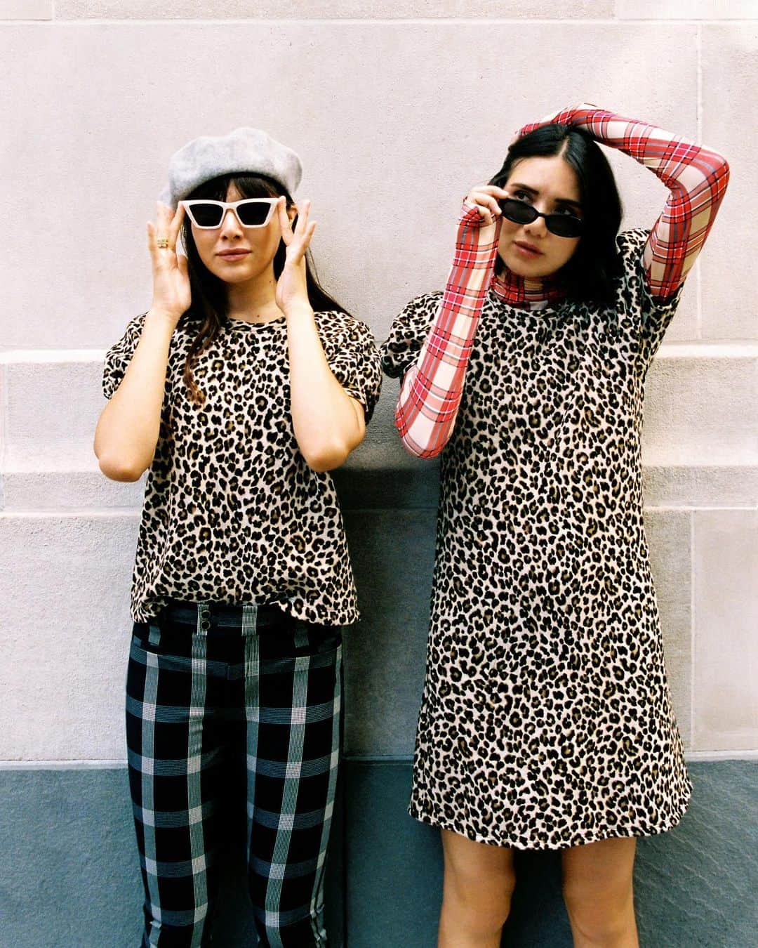 Anthropologieさんのインスタグラム写真 - (AnthropologieInstagram)「Tag your style sister 🐆 (link in profile to shop @natalieoffduty & @dylanasuarez look)」8月22日 1時14分 - anthropologie