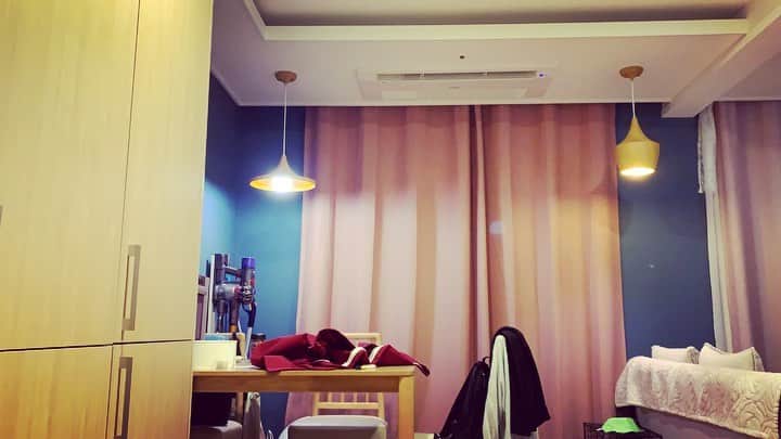 ヘジョンのインスタグラム：「뚝딱뚝딱 완성」