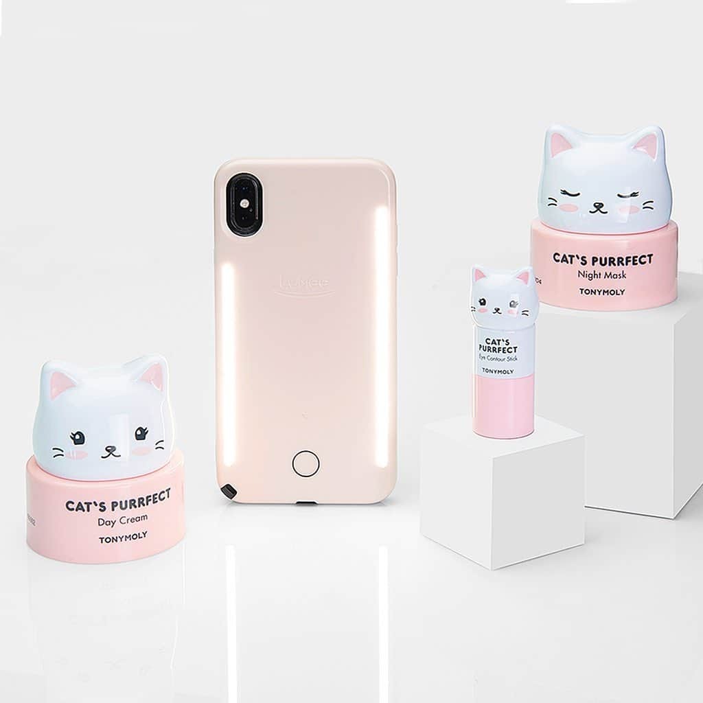 TONYMOLY USA Officialさんのインスタグラム写真 - (TONYMOLY USA OfficialInstagram)「***CLOSED 🌟GIVEAWAY ALERT🌟 We teamed up with our friends @lumeecase to give 2 lucky winners our full Ulta exclusive Cat’s Purrfect Collection and an $80 gift card to Lumee! - ⠀⠀⠀⠀⠀ ⠀⠀⠀⠀⠀⠀⠀⠀⠀⠀⠀⠀⠀ To Enter: 🐱Like this post ⠀⠀⠀⠀⠀⠀⠀⠀⠀ 🐱 Make sure you’re following @tonymoly.us_official and @lumeecase 🐱Tag a friend - For an additional entry head to @lumeecase’s giveaway post! - ⠀⠀⠀⠀⠀⠀⠀⠀⠀⠀⠀⠀ Giveaway ends on 8/22/19 11:59 PM EST. Open to US residents only. #TONYMOLYnMe #xoxotm」8月22日 2時07分 - tonymoly.us_official