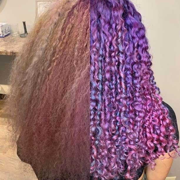 CosmoProf Beautyさんのインスタグラム写真 - (CosmoProf BeautyInstagram)「This Mermaid's Curls got a MAGICAL Transformation🔮⁣ ⁣ Hair by @sagekinney & @beautybarbylexi who colored using @goldwellus #Elumen & Styled using @devacurlpro Super Cream & Arc Angel, then finished with @kmshairus De-Frizz Oil to bring the mermaid's mane back to life! 🙌💜💗⁣ ⁣ Buy a #Devacurl No Poo Original and One Condition Original get the NEW Devacurl DevaFresh for FREE this month at #cosmoprofbeauty where you are #licensedtocreate⁣⁣ ⁣ #repost #goldwellapprovedus #devacurlpro #curlynatural #naturalcurls #texturedhair」8月22日 2時24分 - cosmoprofbeauty
