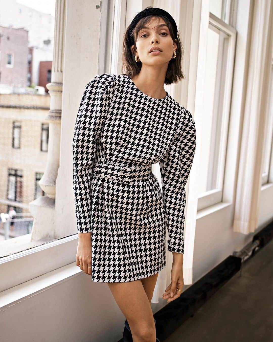 Bloomingdale'sさんのインスタグラム写真 - (Bloomingdale'sInstagram)「This just in: LINI (@LINITheLabel) is an exclusive new collection of pieces that make you stop and say "Love it. Need it." 😍 . . . . . . . #NewLabel #NewLaunch #Fashion #Style #LoveItNeedIt #Houndstooth #MiniDress #InstaStyle #Stylegram #StyleInspo #StyleGoals #FashionInspo #Bloomingdales」8月22日 2時25分 - bloomingdales