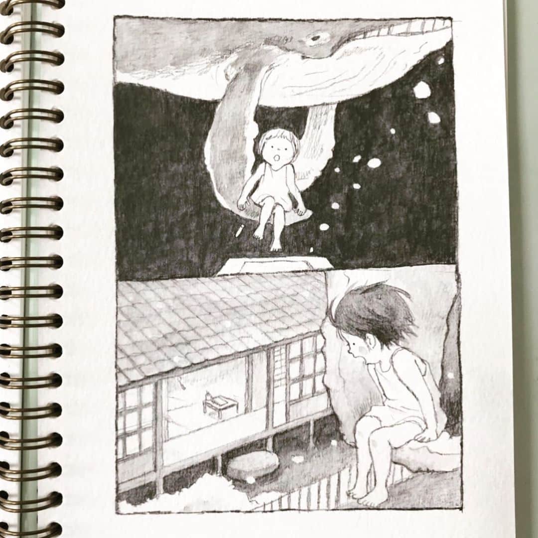 Tomoko Shintaniさんのインスタグラム写真 - (Tomoko ShintaniInstagram)「はくちゅーむ2🐋 さらわれるの巻。 . Mossery社のSketchbookが9月5日までプロフのリンクから15%割引でご購入できます。 購入時discount codeのフォームにTOKOMO15と入れてください。 . Daydream 2🐋  You can buy this Sketchbook 15% off from my prof link with the discount code “TOKOMO15” which will be valid until 5 Sept. Please enter the code when you check out. . #mossery #mosseryco #sketchbook#staedtlerlumograph #aquarell #whale #japan #maskingink  #水彩鉛筆 #たのしい」8月22日 11時58分 - tokomo