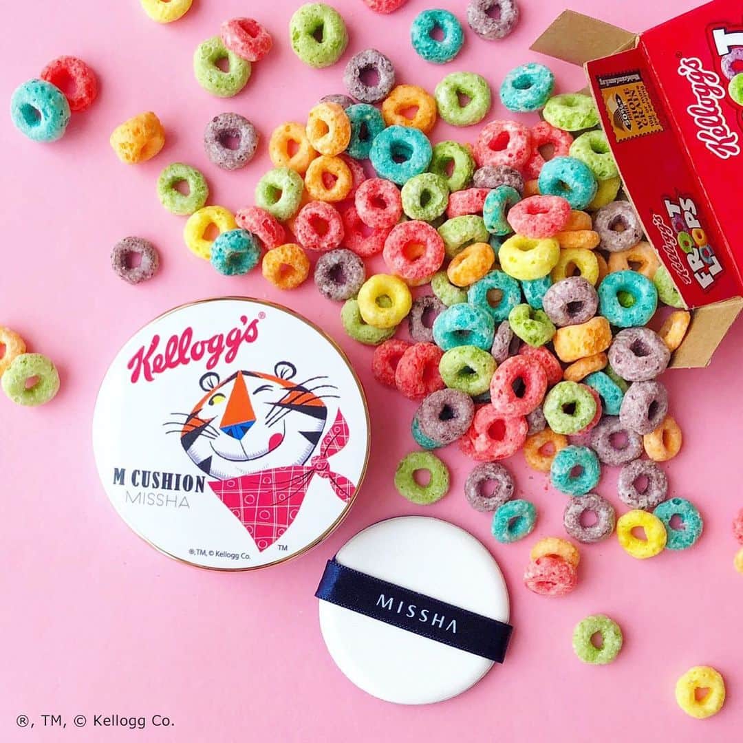 ケロッグ(Kellogg's)公式さんのインスタグラム写真 - (ケロッグ(Kellogg's)公式Instagram)「PLAZA（@plazastyle）とのスペシャルコラボコスメが発売中だよ💄✨かわいすぎる…💓 数量限定でトニーのノベルティポーチがもらえるみたい✨✨😍 ． #BRANDNEWCOSMETICS #cosme #minipla #plaza #プラザ #ミニプラ #ケロッグ #kellogg #plazaコスメ #missha #chacott」8月22日 12時19分 - kellogg_japan_official