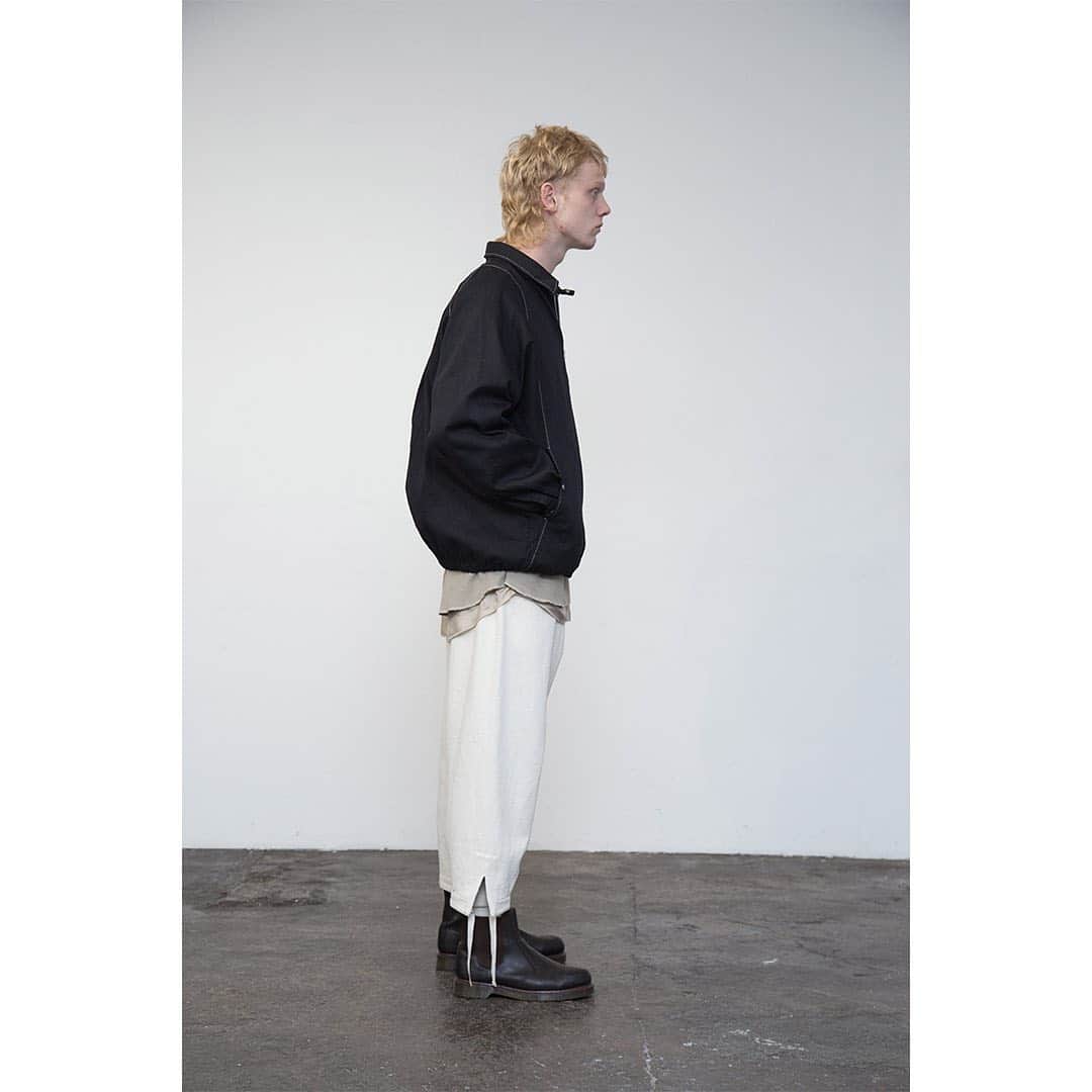 KUROのインスタグラム：「KURO 19aw collection #indigo #denim #kurodenim #nyfw #pfw」