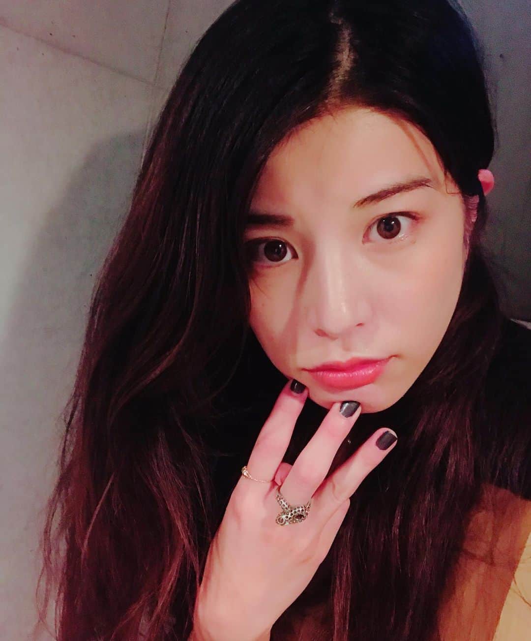 ほな・いこかのインスタグラム：「‪ほな・いこか‬ ‪さとうほなみ‬ ‪同一人物でありますが、本日誕生日を迎えることが出来ました。‬ ‪名前ふたつもあってややこしいと思いますが、あいも変わらず楽しんでいきたいと思いますのでよろしくお願いいたしますね！！‬ ‪皆さまありがとうございます。‬」