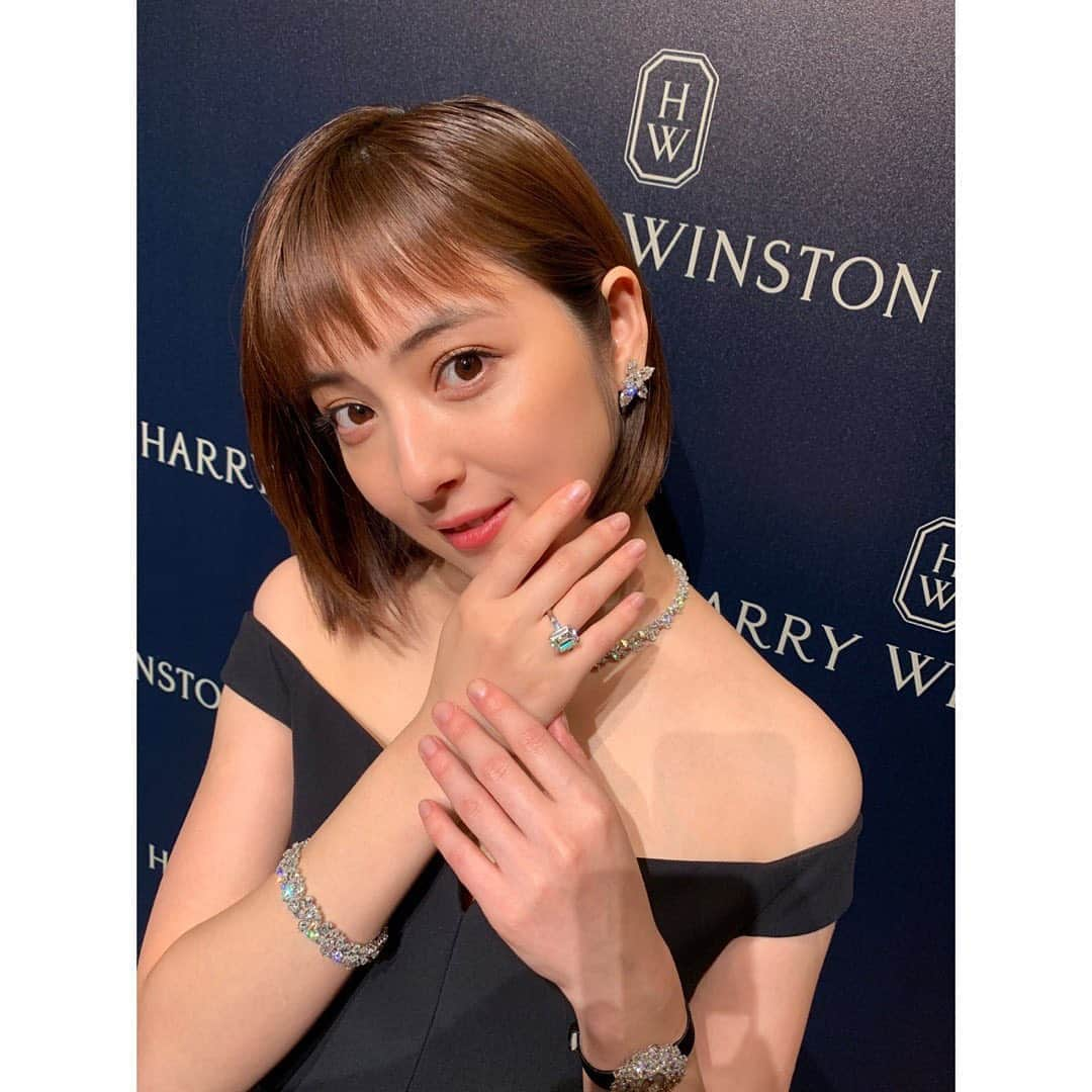 佐々木希さんのインスタグラム写真 - (佐々木希Instagram)「ハリー・ウィンストン新宿店のオープニングセレモニーへ💎 総額4.4億円のジュエリーを付けさせていただきました💎  #ハリーウィンストン #HARRYWINSTON #ダイヤモンド」8月22日 13時08分 - nozomisasaki_official