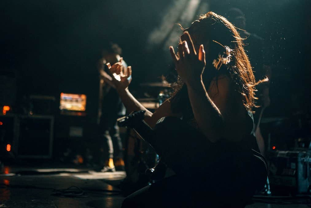 Crystal Lakeさんのインスタグラム写真 - (Crystal LakeInstagram)「Thank you SLC!!! Denver, CO tonight!! Photo: @jtcavey (from @erraband) #CrystalLake #Northlane #Erra #Currents #NeinAlienTour」8月22日 7時25分 - crystallake777