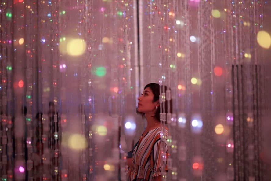 西谷綾子さんのインスタグラム写真 - (西谷綾子Instagram)「✴︎ 💎✨💎✨ #チームラボ #チームラボプラネッツ #チームラボ豊洲  #異空間 #幻想的 #綺麗 #世界観 #美しい #面白い #ワクワク #感動 #空間 #素敵 #キラキラ #teamlab #art #instaart #instagood #tokyo #japan」8月22日 7時38分 - ayako.nishitani