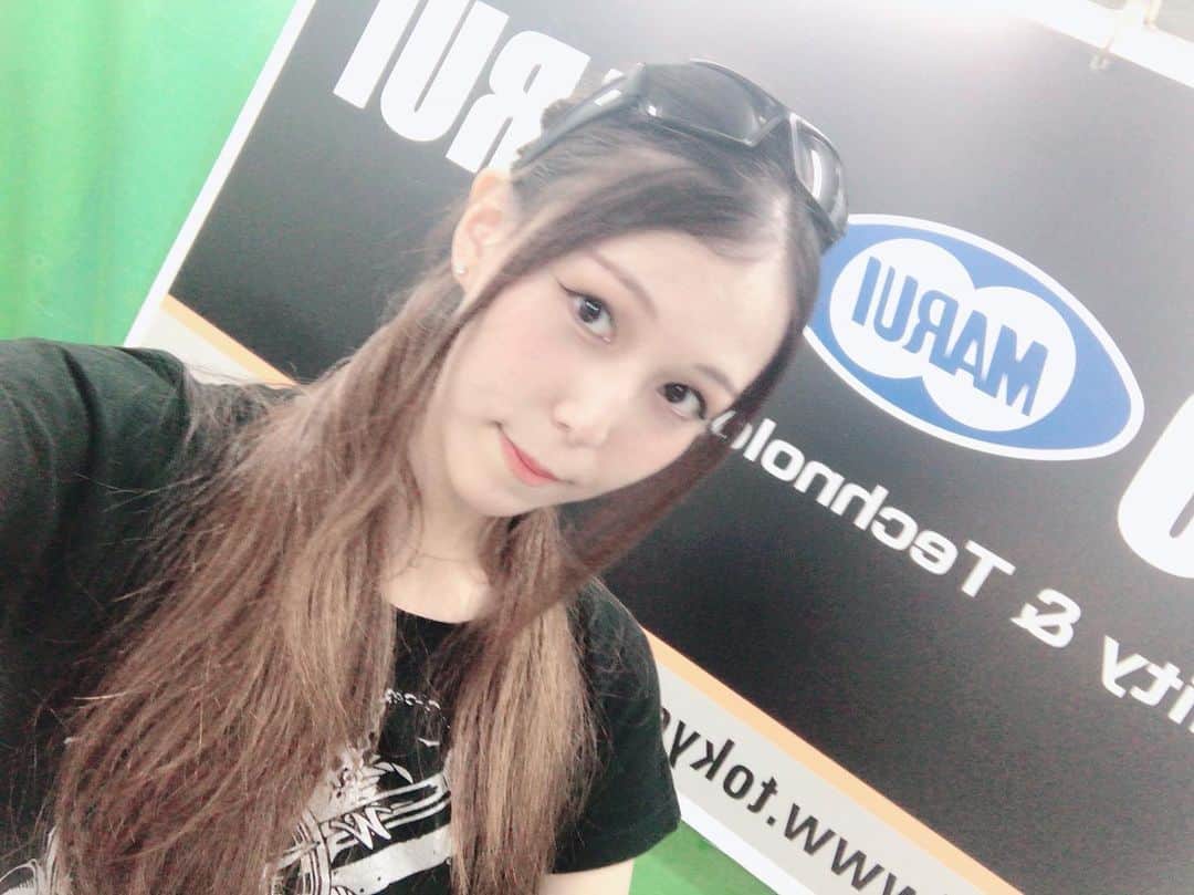のインスタグラム：「そういえば先日﻿ 新宿にある #MMS さんにお邪魔してきました＼(^o^)／﻿ 新宿にフィールドがあったなんて露知らず笑﻿ ﻿ フィールドはそんなに広くないですが﻿ 少人数の貸切にはちょうどいいサイズ✨﻿ ﻿ 狭い中にも矢倉があったり﻿ 一方通行の暗い通路があったり﻿ 足元トラップだらけだったり。笑﻿ ﻿ ゲームとしては、カウンター戦メインにしつつ﻿ 1 on 1のリーグ戦やったり。﻿ なかなか楽しめました☺️﻿ ﻿ スタッフさんの対応も丁寧で﻿ 割と気軽に行ける感じなので﻿ 是非行ってみてね🙌﻿ ﻿ ﻿ ▢ ▣ ▢ ▣ ▢ ▣ ▢ ▣ ▢ ▣ ▢ ▣ ▢ ﻿ ﻿ 【 #撮影会 】﻿ フレッシュフォトセッション﻿ 8/22(木)﻿ 9/14(土)﻿ 9/25(水)﻿ ﻿ 【 #OLカフェ 出社予定】﻿ 8月﻿ 23日(金) 18-23時﻿ 24日(土) 13-18時﻿ 26日(月) 18-23時﻿ 28日(水) 18-23時﻿ 31日(土) 13-18時﻿ ﻿ ▢ ▣ ▢ ▣ ▢ ▣ ▢ ▣ ▢ ▣ ▢ ▣ ▢ ﻿ ﻿ ﻿#MAYOZONES #サバゲー﻿ #サバゲーマー﻿ #サバイバルゲーム﻿ #サバゲー女子﻿ #ミリタリー﻿ #サバゲーの女王﻿ #サバゲー女優﻿ #サバ嬢﻿ #女優﻿ #秋田﻿ #モデル﻿ #MC﻿ #japanesegirl﻿ #メガネ女子﻿ #コスプレ﻿ #サバゲー装備﻿ #東京マルイ﻿ #GLOCK19﻿ #SCORPIONmodm﻿ #airsoft﻿ #airsoftjapan﻿ #サバゲーしたい﻿ #サバゲーマーさんと繋がりたい﻿ #写真好きな人と繋がりたい」