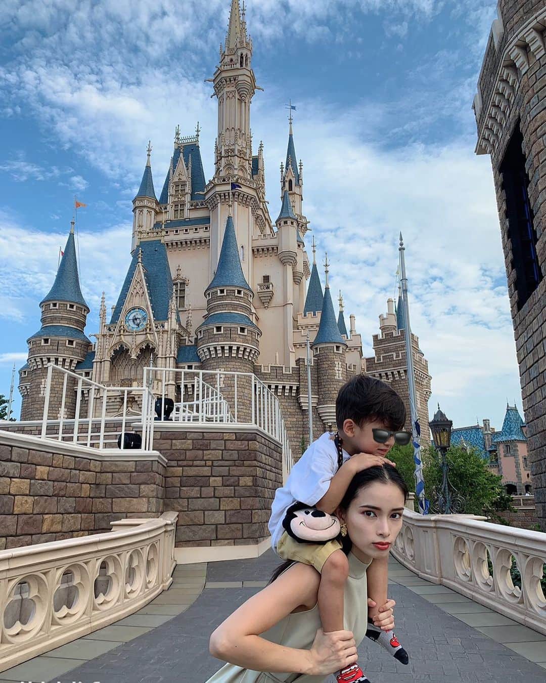 尾崎紗代子のグルメインスタ