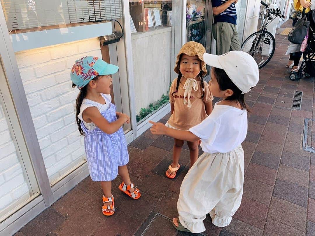 堀舞紀さんのインスタグラム写真 - (堀舞紀Instagram)「👒 . . . . . . #summer  #2019 #cannyO 全員 #3歳  #girls」8月22日 11時13分 - mainohori
