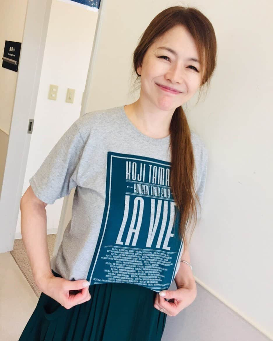 青田典子さんのインスタグラム写真 - (青田典子Instagram)「#玉置浩二 コンサートツアー2019 〜LA VIE〜にて 昨日は岩手のみなさまに逢いに行きました〜💕🙋‍♀️」8月22日 11時49分 - norikoaota