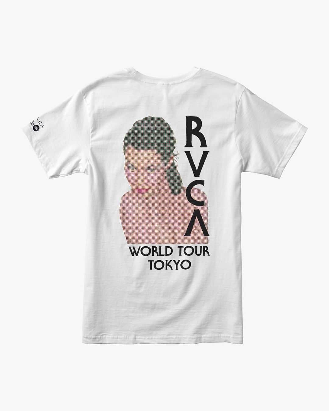 RVCA Japanさんのインスタグラム写真 - (RVCA JapanInstagram)「Special edition #RVCATokyo art T-Shirt たちはもうCheck済み？ 残りわずか！お見逃しなく || 詳細はプロフィールのリンクより || #RVCAWorldTour #RVCA —>」8月22日 21時17分 - rvcajapan