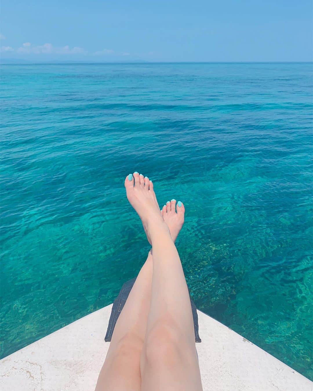 Giann Chanのインスタグラム：「💙 #Tiffanyblue #Kotakinabalu #Sabah #malaysia #Discoverocean #Ctytravelmap」