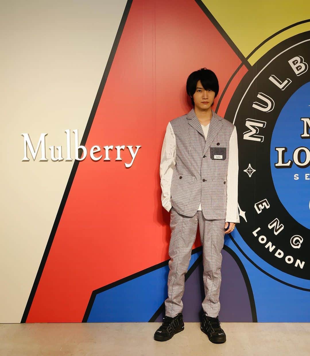 桜田通さんのインスタグラム写真 - (桜田通Instagram)「Mulberryのパーティーに行きました🇬🇧 新宿伊勢丹でもポップアップをやるみたいなので是非👜  @mulberryengland  #MyMulberryLocal　#MULBERRYxTOKYO」8月22日 14時14分 - dorisakurada