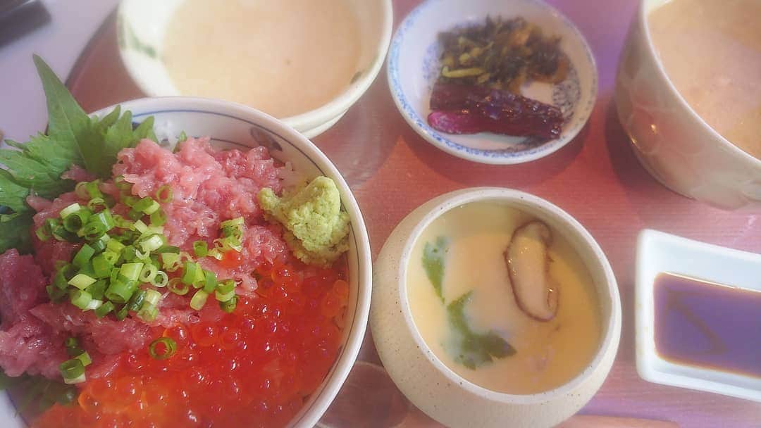 さとう珠緒さんのインスタグラム写真 - (さとう珠緒Instagram)「茶碗蒸し、とろろがついたボリューミーランチ🍴」8月22日 16時36分 - tamao_satoh