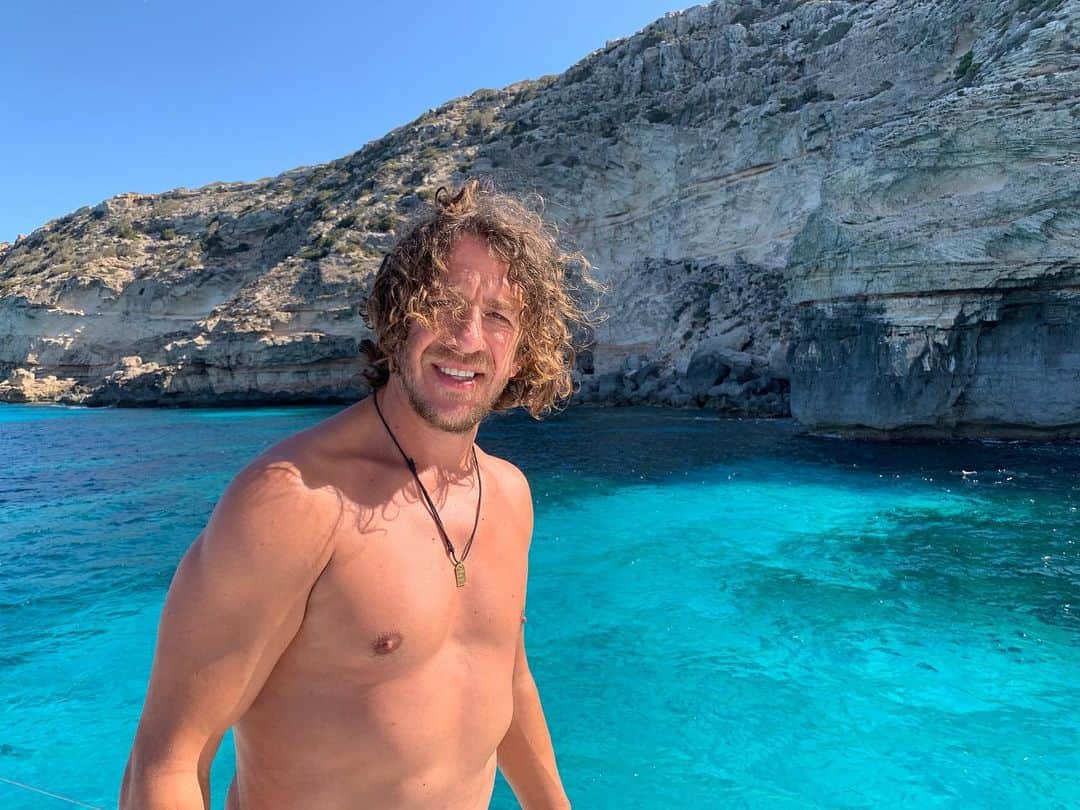 カルレス・プジョルのインスタグラム：「Enamorado de Formentera.」