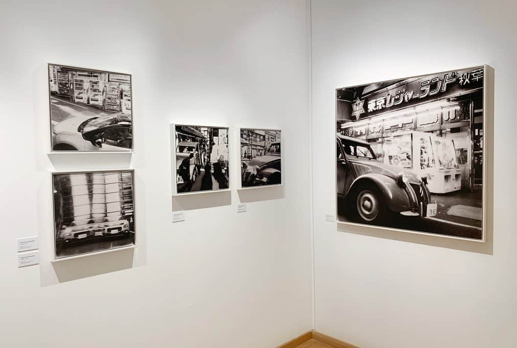 奥山由之さんのインスタグラム写真 - (奥山由之Instagram)「Photo Exhibition「THE WORLD INSPIRED BY CITROEN」in Paris @monnaiedeparis  @citedelarchi  ー パリでの写真展「THE WORLD INSPIRED BY CITROEN」が無事に終了しました。ありがとうございました。 @monnaiedeparis @citedelarchi」8月22日 17時32分 - yoshiyukiokuyama