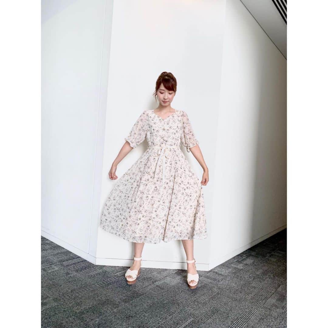 山下耀子さんのインスタグラム写真 - (山下耀子Instagram)「. . 昨日の衣装です☺️ ワンピース大好きすぎるな… . #Fint」8月22日 18時08分 - twinkleyesy