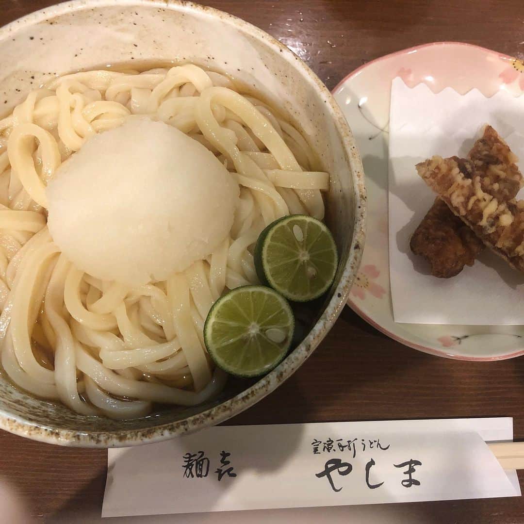 木下望のインスタグラム：「最近のうどんちゃん載せ忘れ🥺 ・ #やしま 量たくさんコシ強めつるつるうどん大根おろしたくさん夏だけメニューのすだちが美味しかった🥺💞 ・ #山下本気うどん ひちゃんが付き合ってくれた🥺💞麺つるつるもちもちコシありのんが大好きなやつだった🥺！胡麻すりすりも楽しかった🤤 ・ #四國 コシがある麺🤤ちくわ天が美味しい🤤牛すじカレーだっけなぁ？カレーうどんが美味しいお店🤤💞 ・ #おにやんま 麺もちもちつるつるで美味しい🤤💞とり天も美味しかった🥺回転が早いお店🤤ファンの方情報で渋谷にできるらしい🥺！！！ ・ #うどん #毎日うどん #のんちゃんうどん」