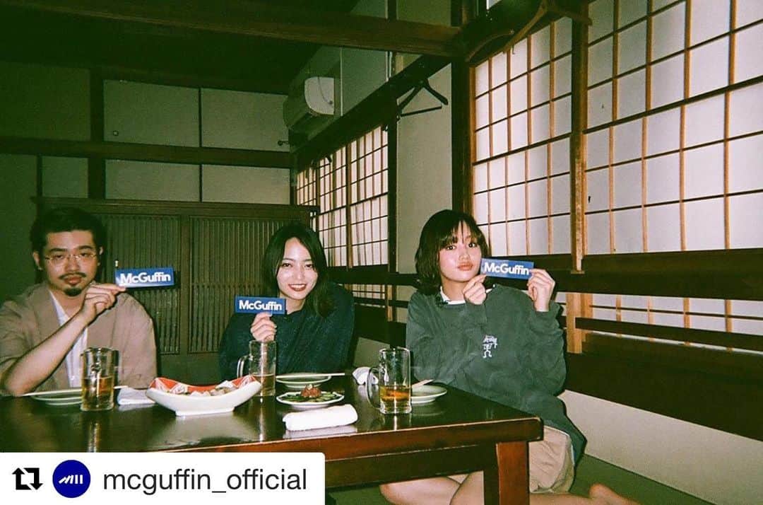 ハマ・オカモトさんのインスタグラム写真 - (ハマ・オカモトInstagram)「藤原さくらつぁんご登場。 #Repost @mcguffin_official ・・・ 🍻Mellow Down Easy -藤原さくら-🍻 ㅤㅤㅤㅤㅤㅤㅤㅤㅤㅤㅤㅤㅤ ㅤㅤㅤㅤㅤㅤㅤㅤㅤㅤㅤㅤㅤㅤㅤㅤㅤㅤㅤㅤㅤㅤㅤㅤㅤㅤ ㅤㅤㅤㅤㅤㅤㅤㅤㅤㅤㅤㅤㅤ Mellow Downシーズン2、2本目のゲストは藤原さくらが登場🎸 藤原さくらが今お酒の席で語るホンネとは・・・🍶👀 ㅤㅤㅤㅤㅤㅤㅤㅤㅤㅤㅤㅤㅤ ㅤㅤㅤㅤㅤㅤㅤㅤㅤㅤㅤㅤㅤ ※動画はbioのリンクからご覧になれます※ ㅤㅤㅤㅤㅤㅤㅤㅤㅤㅤㅤㅤㅤ ㅤㅤㅤㅤㅤㅤㅤㅤㅤㅤㅤㅤㅤ  #OKAMOTOS#オカモトズ#ハマオカモト#Licaxxx#リカックス#藤原さくら#McGuffin#マクガフィン#MellowDownEasy」8月22日 19時12分 - hama_okamoto