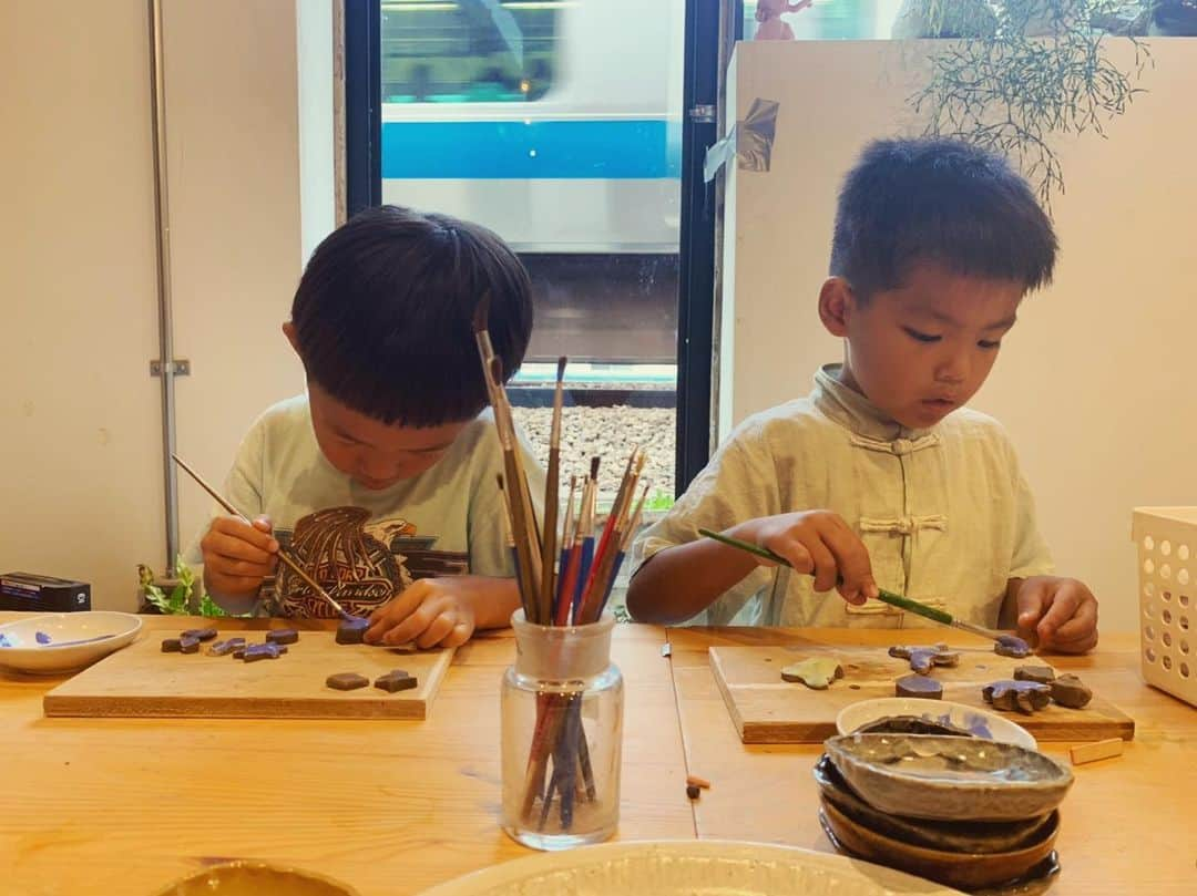 紗羅マリーさんのインスタグラム写真 - (紗羅マリーInstagram)「昨日は井の頭の動物園 今日は陶芸教室 夏休み満喫🍉🍉🎐」8月22日 19時28分 - saramary12