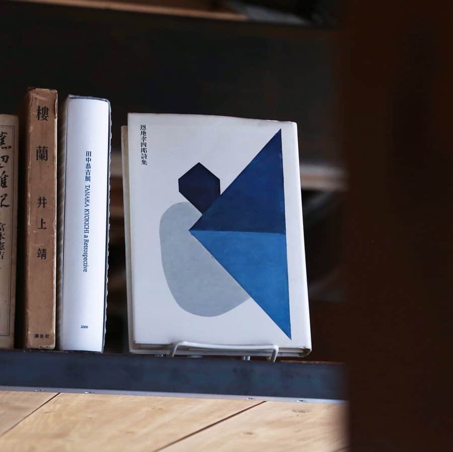 nostos booksのインスタグラム