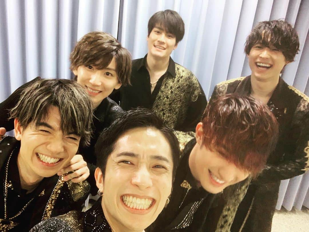 SixTONESさんのインスタグラム写真 - (SixTONESInstagram)「Hi guys YOLO! Let’s enjoy everyday!  #SixTONES#Jesse#Taiga#Hokuto#Yugo#Shintaro#Juri」8月22日 20時00分 - sixtones_official