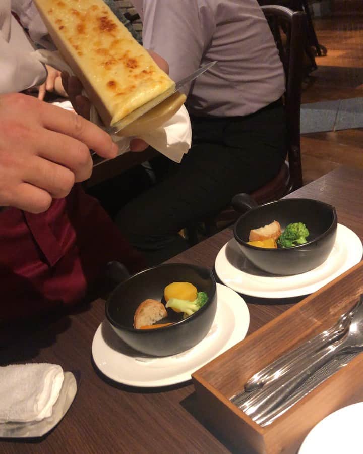 八軒あやねのグルメインスタ