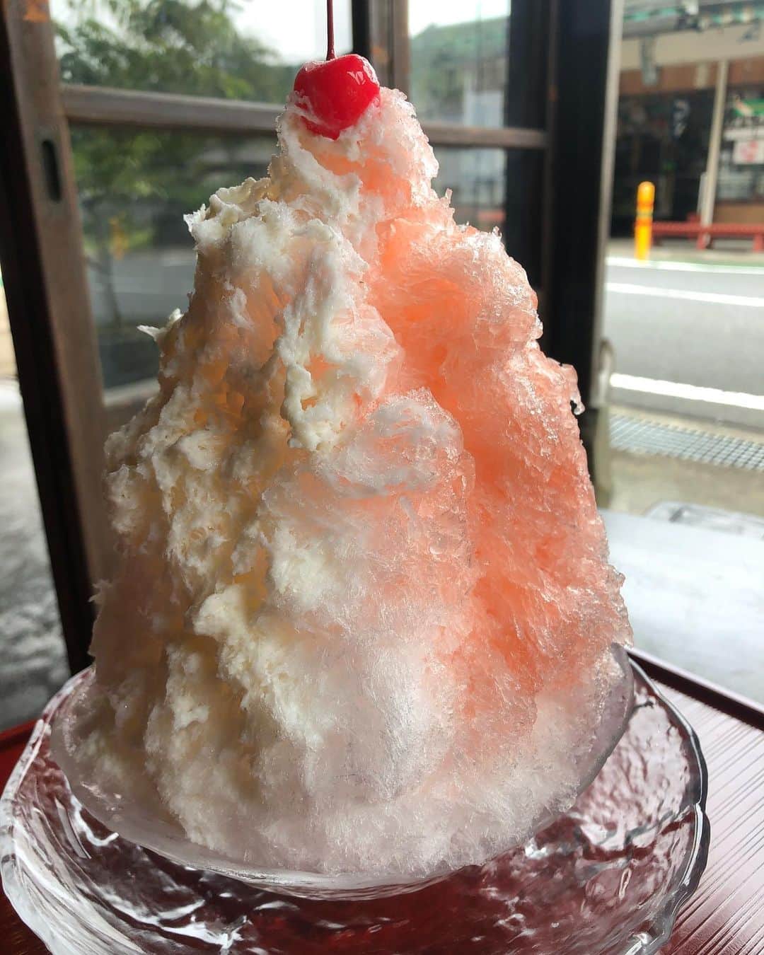 王子谷剛志のグルメインスタ