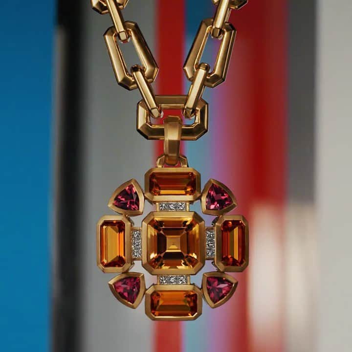 デビッドヤーマンのインスタグラム：「The colors of the changing seasons captured in citrine, pink tourmaline and hand-finished gold. #DavidYurman」
