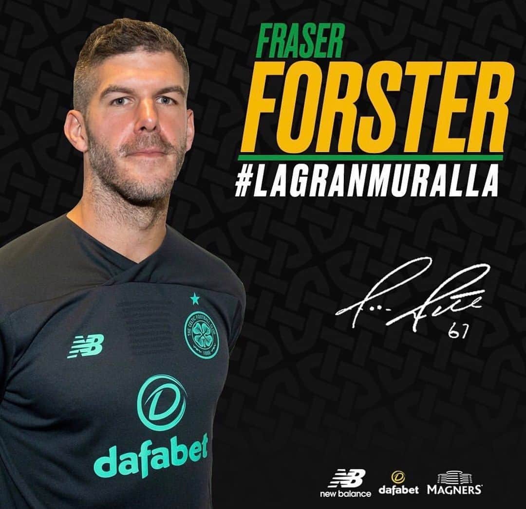 のインスタグラム：「Honoured to be back @celticfc and well done to the team on an excellent result tonight 💚🍀」