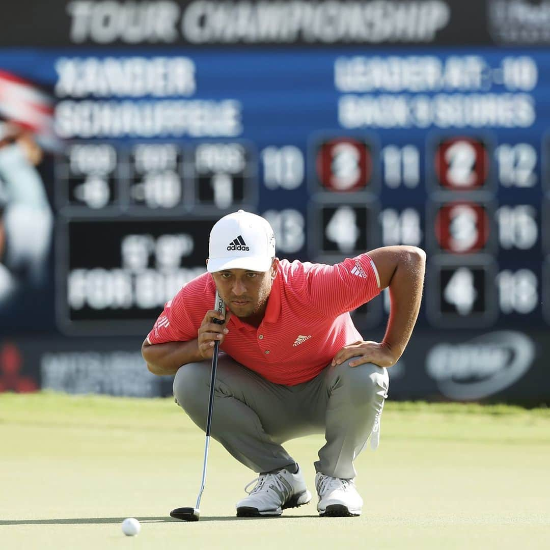 adidas Golfさんのインスタグラム写真 - (adidas GolfInstagram)「From six shots back to a share of the lead. @xanderschauffele made big moves in Round 1 of the @playofffinale. #HereToCreate #FedExCup」8月23日 7時29分 - adidasgolf