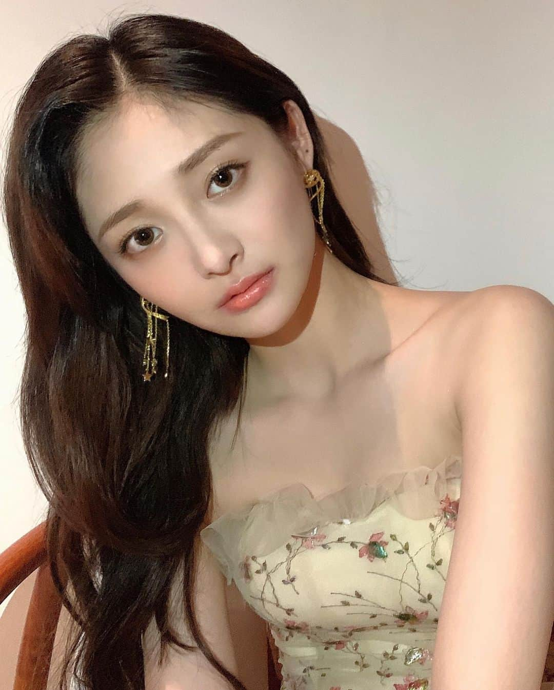 チュ・ギョルギョンさんのインスタグラム写真 - (チュ・ギョルギョンInstagram)「✨」8月22日 23時27分 - zhou_jieqiong1216