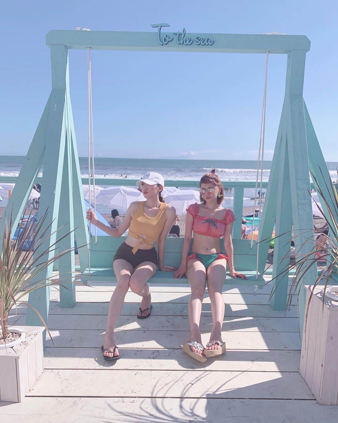 のインスタグラム：「To the sea♪ #japanesegirls」