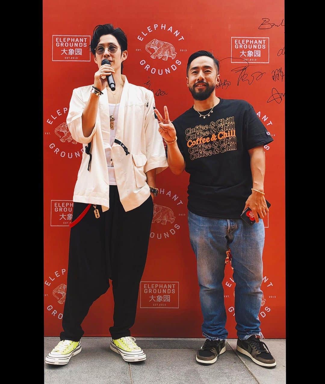 呉建豪のインスタグラム：「✌️Congrats @kpee @elephantgrounds 📸: @fedtan」