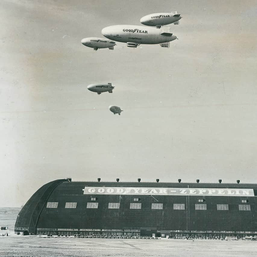 ニューヨーク・タイムズさんのインスタグラム写真 - (ニューヨーク・タイムズInstagram)「Goodyear built its first blimp in 1917 for the U.S. Navy, but in 1930, the whole family of airships reunited for the first time since their construction over the Goodyear Airdock in Akron, Ohio, and celebrated with this flyover. We took a trip through our photo archive to find one striking image from each U.S. state. Can you guess which image matches which state? Check out our Instagram story and visit the link in our bio to take the quiz.」8月23日 1時07分 - nytimes