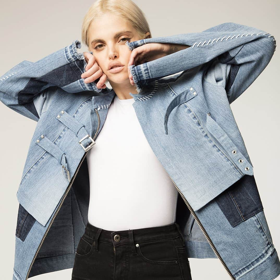 パラスコさんのインスタグラム写真 - (パラスコInstagram)「All denim. All the time. @gabriellecosentino in the Jaded jacket . . #ParasucoJeans #DenimLegend」8月23日 1時17分 - parasucojeans