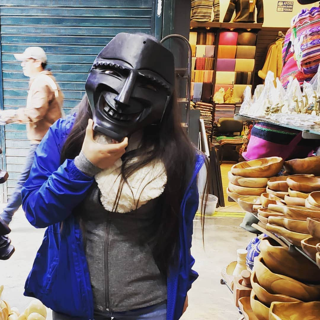 PJクォンさんのインスタグラム写真 - (PJクォンInstagram)「Out shopping with @valeriaantonella7 (she has never looked better!) #lima2019  #jugamostodos @vanwagner_productions #justforfun」8月23日 1時38分 - pjkwong